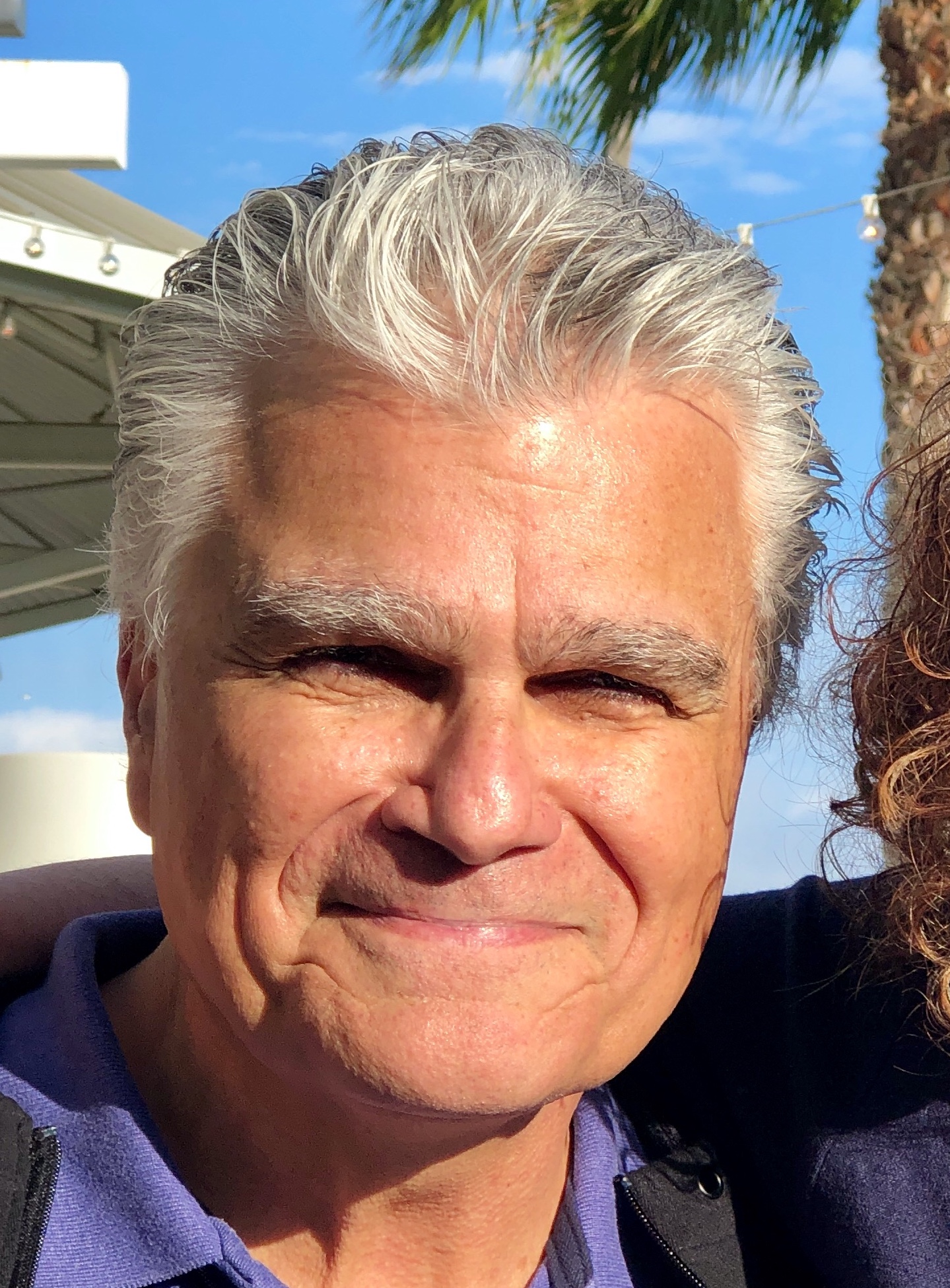 Dr. Lou Cozolino headshot